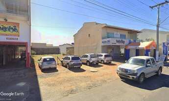 Imagem: Lote com 396 metros na Avenida Manoel Monteiro