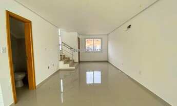 Imagem 5: Sobrado de 3 dormitórios com pátio amplo e piscina! Ref.:881