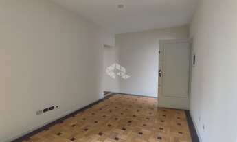 Imagem 4: Oportunidade - 2 dormitórios com suíte, vaga escriturada, desocupado