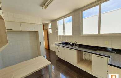 Imagem 5: Casa (térrea na rua) 4 dormitórios/suite, cozinha planejada