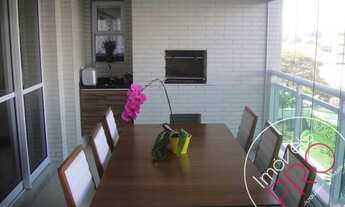 Imagem: 138m² com 3 dormitórios, 2 vagas e varanda