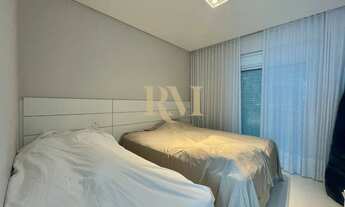 Imagem 7: Apartamento para venda tem 226 metros quadrados com 4 quartos em Riviera - Bertioga - SP