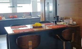 Imagem 5: Higienópolis, Apartamento reformado, 3 quartos,1 suite, ban.social,lavabo, 2 vagas a 800m