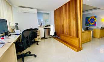 Imagem 7: Dormitório: 3 Suíte: 3 Banheiro: 5 Vaga: 3 Área Útil: 185m2