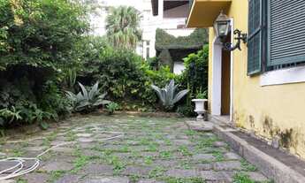 Imagem 4: Charmosa Casa com 392 metros na Gávea