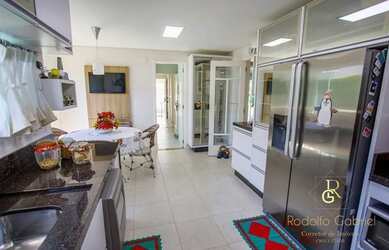 Imagem 7: Casa para Venda em Itajaí, Praia Brava, 4 dormitórios, 4 suítes, 5 banheiros, 4 vagas