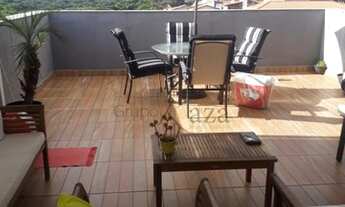 Imagem 5: Duplex para venda tem 126 metros quadrados com 3 quartos