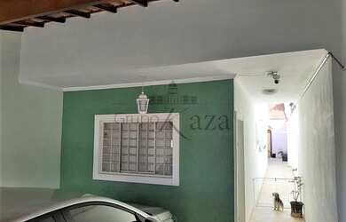 Imagem 2: Casa Sobrado a venda, 3 quartos (1 suíte),churrasqueira, zona leste, permuta apartamento m