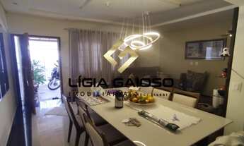 Imagem: JACAREÍ - Casa Padrão - JARDIM ALTOS DE