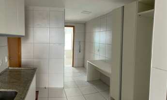 Imagem 7: 226- Apartamento com 132m², 4 quartos, andar alto, nascente