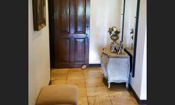 Imagem 3: Casa para venda possui 400 metros quadrados com 5 quartos em Quarteirão Ingelheim - Petróp