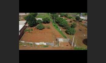 Imagem 2: LOTE COMERCIAL NA RUA 04 COM ESTRUTURA COM 4 ANDARES !!! NA 26 DE SETEMBRO