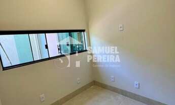 Imagem 2: Casa possui 300m² com 3 suítes em Residencial Porto Seguro - Goiânia - GO
