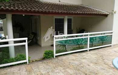 Imagem 4: Casa de 4 quartos com piscina na Freguesia