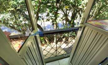 Imagem 7: Casa de condomínio para venda possui 192 metros quadrados com 4 quartos