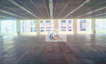 Imagem: Sala comercial de 865 m² com 18 vagas de