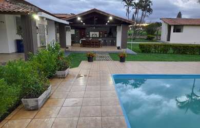 Imagem 6: Fazenda/Sítio/Chácara para venda com 450 metros quadrados com 3 quartos