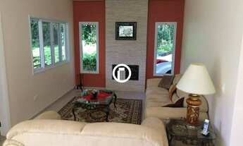 Imagem: Casa para venda tem 380 metros quadrados