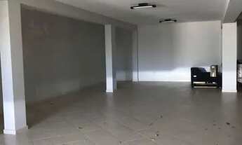 Imagem 2: LINDA CASA COM PISCINA EM CONDOMINIO FECHADO DE ARUJA