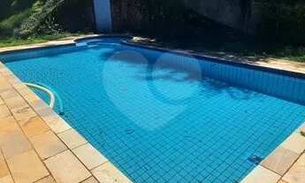 Imagem 2: Casa a Venda no condomínio Parque Imperial na Serra da Cantareira