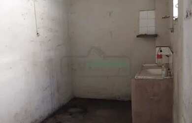 Imagem 4: Casa para venda possui 500 metros quadrados com 3 quartos em Jardim do Sol - Juiz de Fora