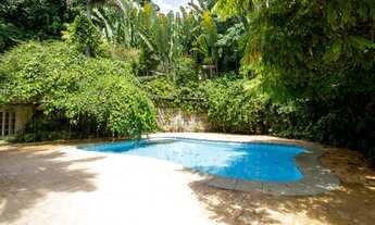 Imagem 3: Espetacular casa no bucolico bairro do Humaita, com 1640M2