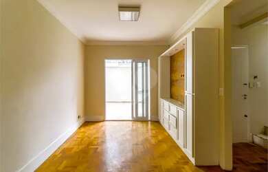 Imagem 3: JARDIM EUROPA Casa com 4 dormitórios