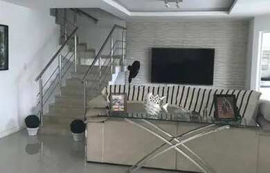 Imagem 6: Casa para aluguel e venda com 300 metros quadrados com 4 quartos