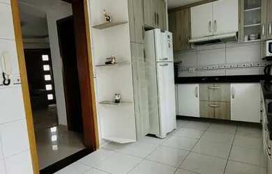 Imagem 7: Sobrado à venda no bairro Cruzeiro - São José dos Pinhais/PR