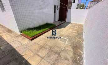 Imagem 7: Apartamento térreo com área externa privativa para locação no Bessa. 03 dormitórios, sendo