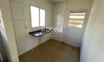 Imagem 4: Casa para aluguel, 2 quartos, 1 vaga, Luizote de Freitas - Uberlândia/MG