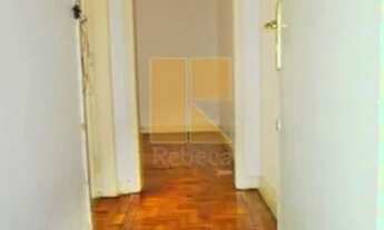 Imagem 2: Apartamento de dois dormitórios,quintal,despensa,em predinho baixo no bom retiro