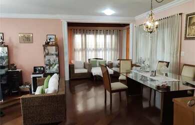 Imagem 2: Sobrado Isolado em condomínio fechado