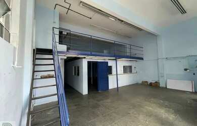 Imagem 5: Prédio/Edifício inteiro para aluguel e venda possui 400 metros quadrados