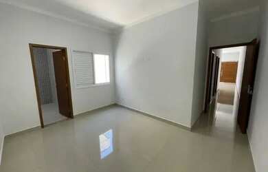 Imagem 4: Térrea para venda possui 114 metros quadrados com 2 quartos