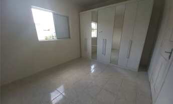 Imagem 3: Sobrado com 3 quartos + edícula - Boa localização