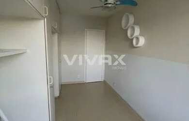 Imagem 5: Rocha - Rua 24 de Maio - Apto Sala 2 Quartos Dependência Completa - 58 m² IPTU - Portaria