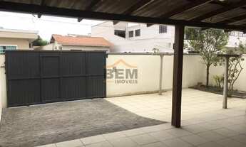 Imagem 3: Casa para Locação em Itajaí, São Vicente, 2 dormitórios, 1 suíte, 2 banheiros, 2 vagas