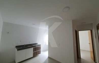 Imagem 2: Condomínio fechado com 1 quarto, sala, cozinha, banheiro