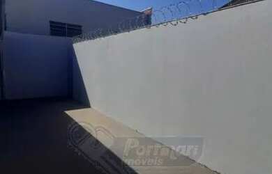 Imagem 3: Casa Residencial com 2 quartos para alugar por R$ 1700.00, 161.00 m2 - JARDIM MORRO BRANCO