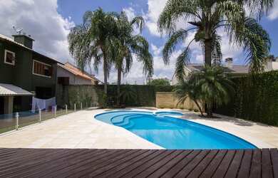 Imagem 2: Casa para venda com 331 metros quadrados com 3 quartos em Jardim Mauá - Novo Hamburgo - RS