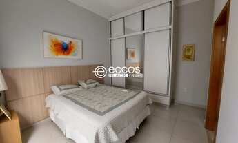 Imagem 2: Casa com 4 suítes para alugar no bairro Jardim Karaíba