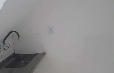 Imagem 3: Alugo kitnet a 200 metros da praia de ondina