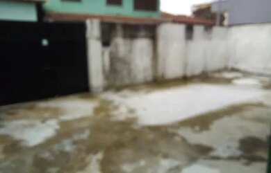 Imagem 2: Casa 2/4, sala, cozinha com area externa para garagem e area de serviço com deposito, Ca