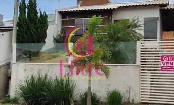 Imagem: Linda casa no loteamento Recanto Verde em