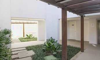 Imagem 7: Apartamento com sacada, churrasqueira, vaga coberta e infra completa a 5 minutos do Iguate