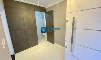 Imagem 5: Casa com 04 dormitórios no bairro Itaguaçu, em Florianópolis