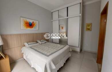 Imagem 4: Casa com 4 suítes para alugar no bairro Jardim Karaíba