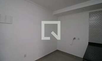 Imagem 3: Apartamento para Aluguel - Parque São Rafael, 2 Quartos, 33 m2