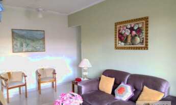 Imagem 6: 2 quartos, elevador e vaga demarcada